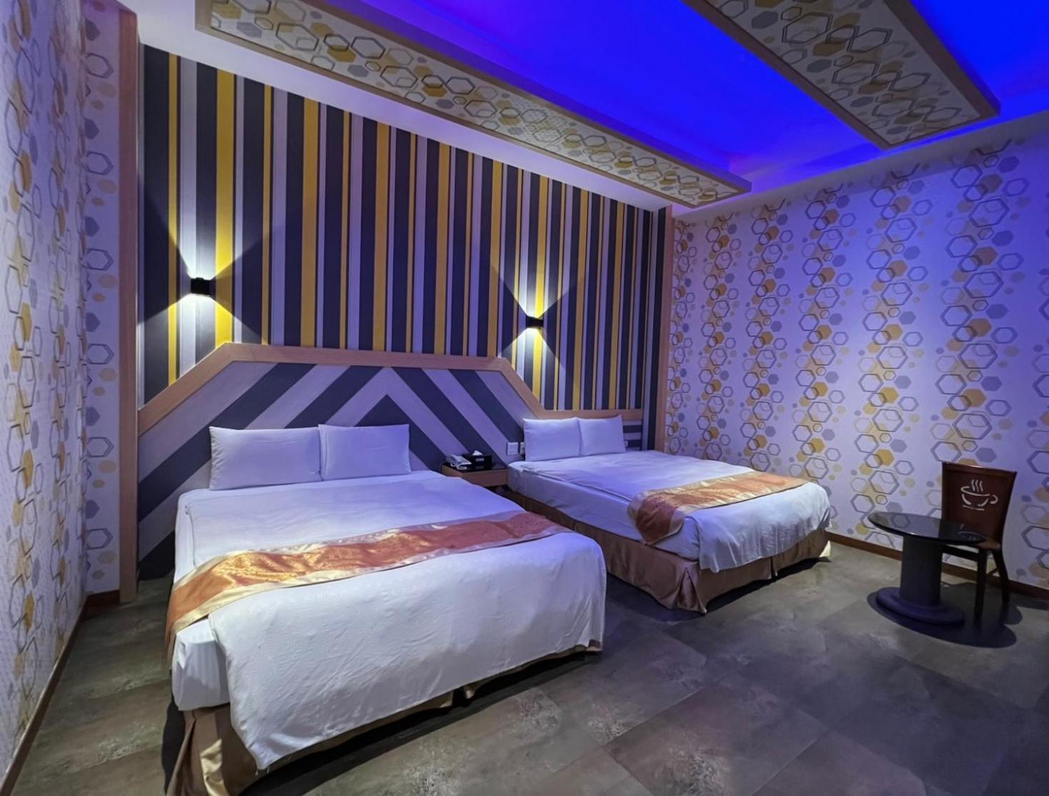 Wei Feng Exquisite Motel Pintung Branch Pingtung Esterno foto