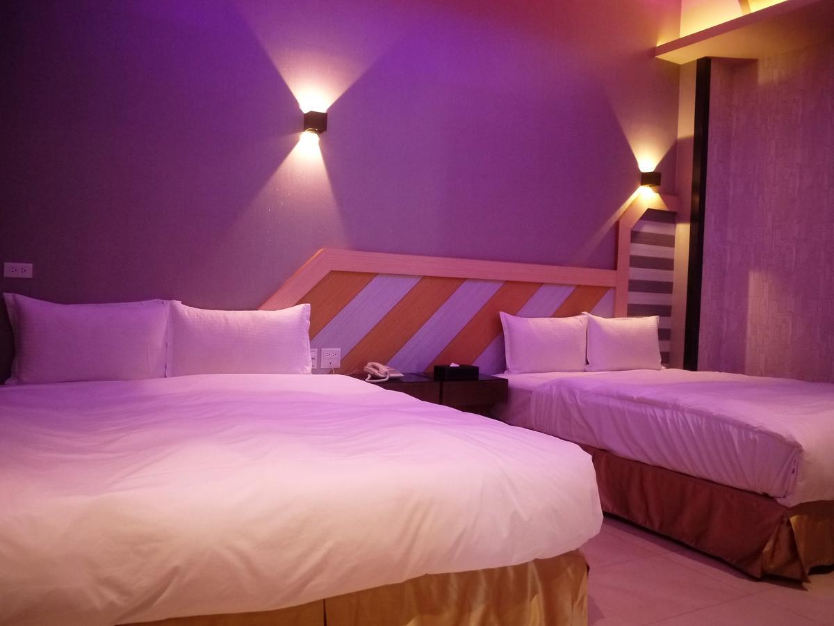 Wei Feng Exquisite Motel Pintung Branch Pingtung Esterno foto
