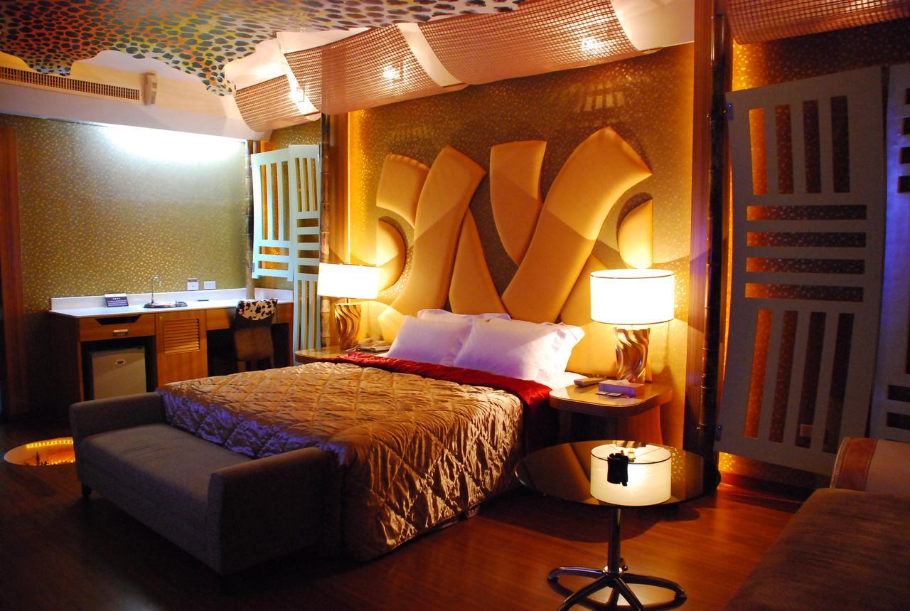 Wei Feng Exquisite Motel Pintung Branch Pingtung Esterno foto